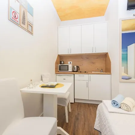 Song Of Joys Makarska