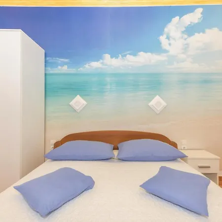 Apartman Song Of Joys