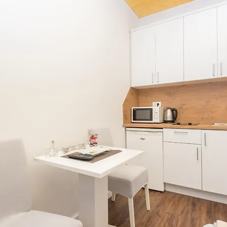 Song Of Joys Apartment Makarska