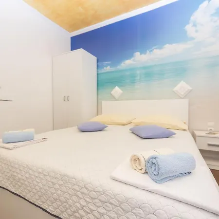 Song Of Joys Apartman Makarska