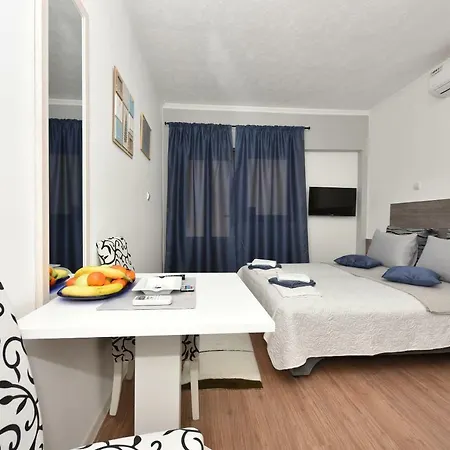 Apartment Song Of Joys Makarska