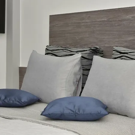 Song Of Joys Makarska