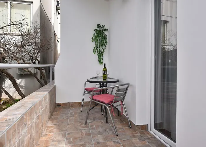 Song Of Joys Apartman