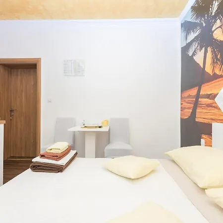 Song Of Joys * Makarska